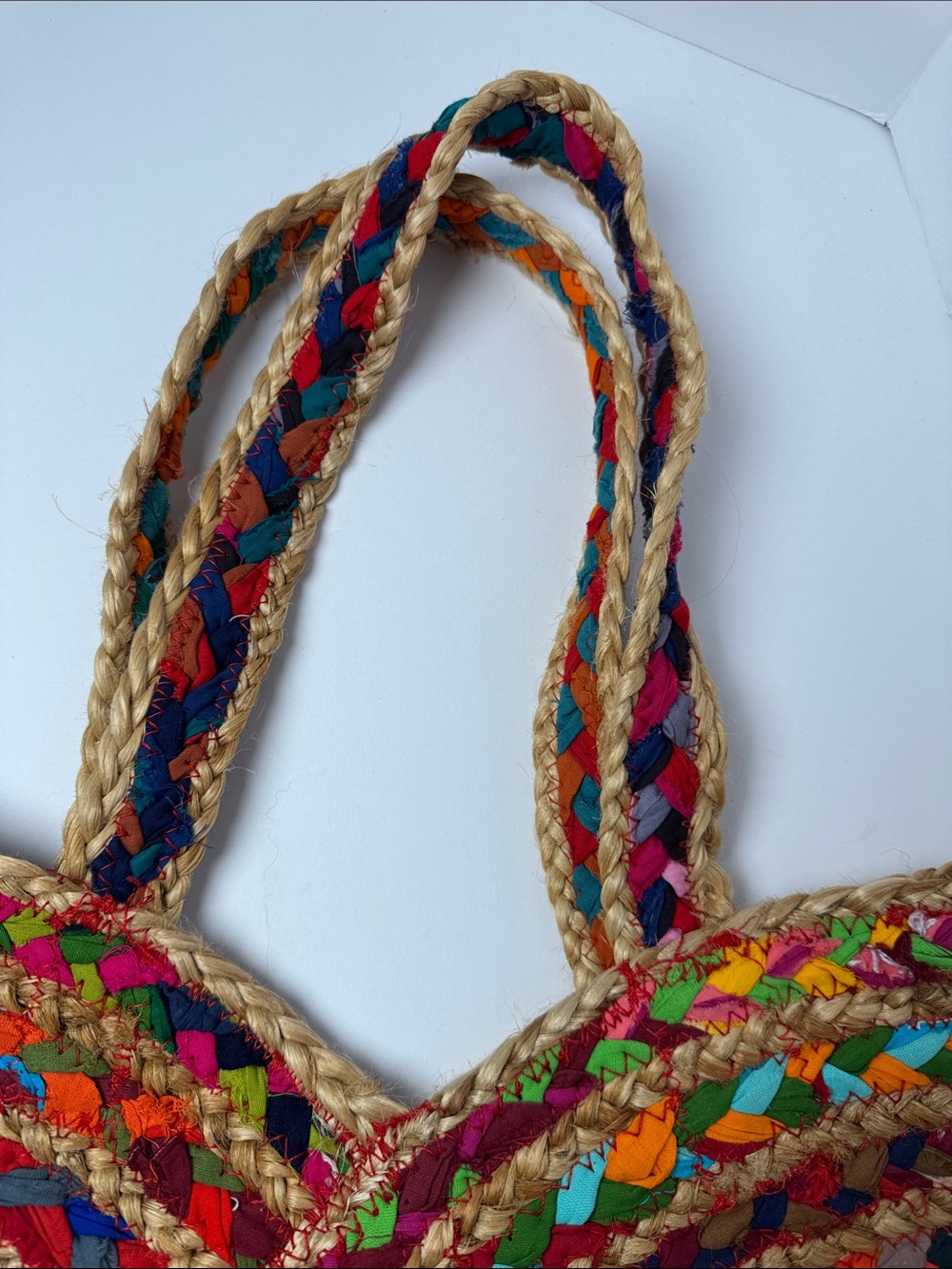 UNCOMMON Repurposed Woven Jute Straw Bag Multicolor Market Tote Carry All BOHO - Picture 5 of 10